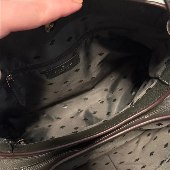 Dark Green Leather Tote - Picture 6 of 8